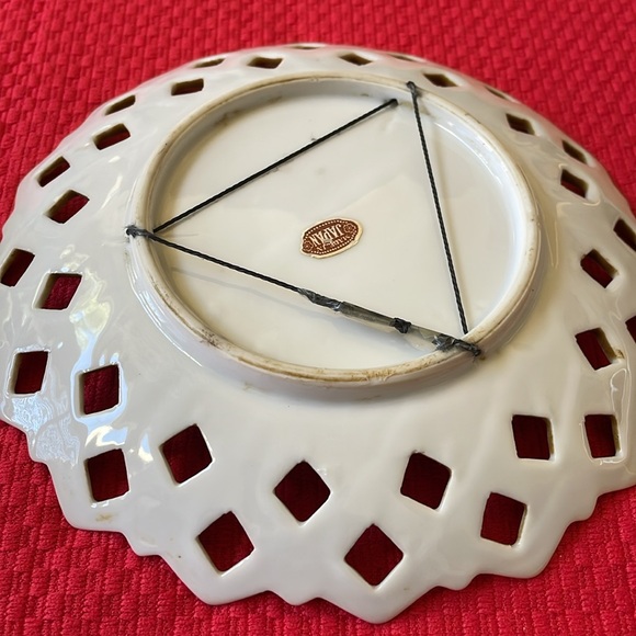 VTG set of 2 Original Porcelain Handpainted Plates Fruit Apple Strawberry Japan - Picture 8 of 11